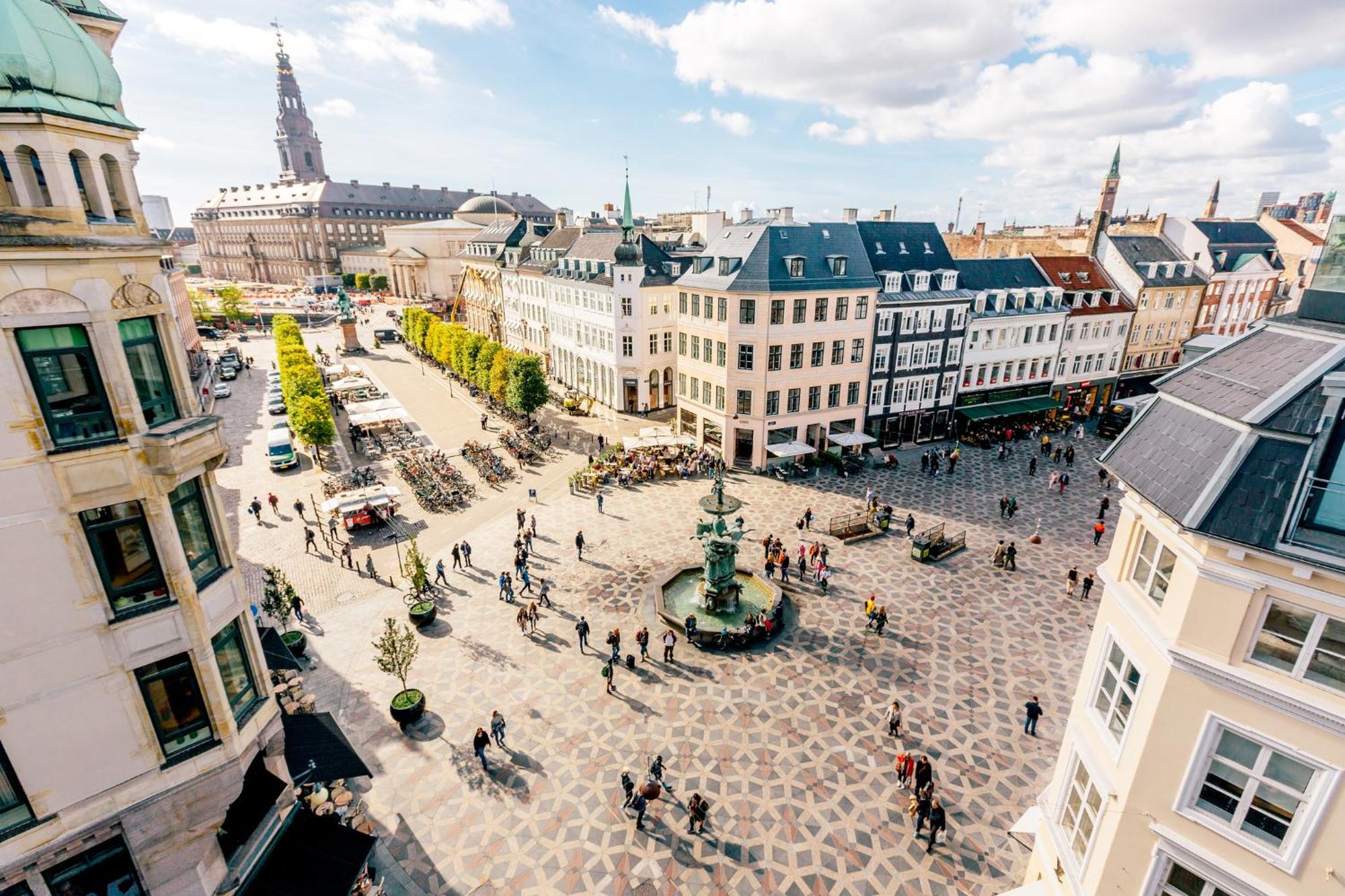Bright 3br With Balcony And Amazing View * Copenhagen